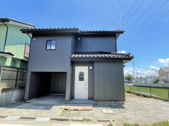 藤岡市下戸塚　中古1448の外観