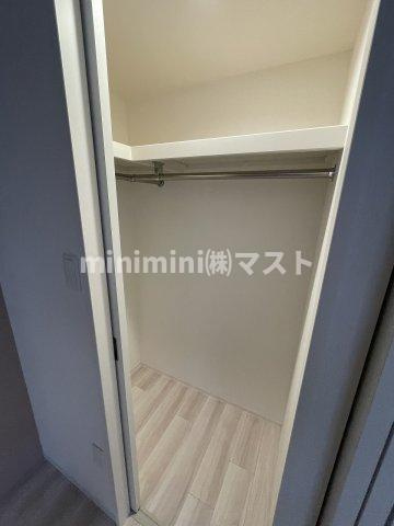 セレニテ難波ミラク壱番館の収納|お部屋によってカラーリングが異なります。