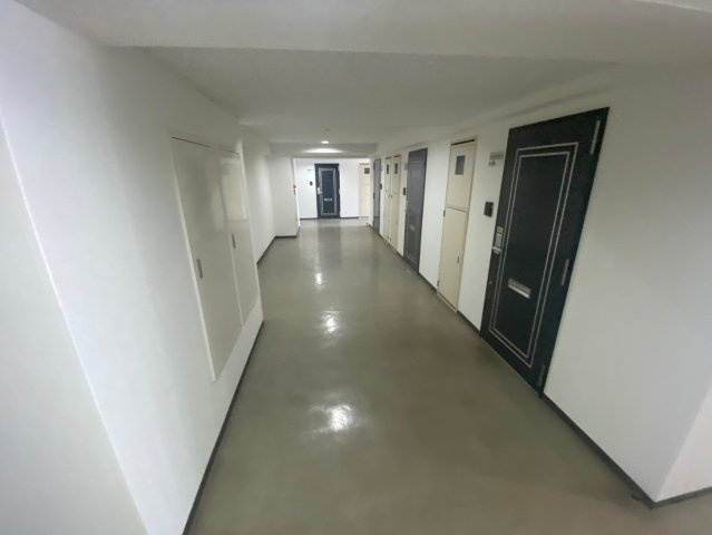 グランピーノ妙典のロビー