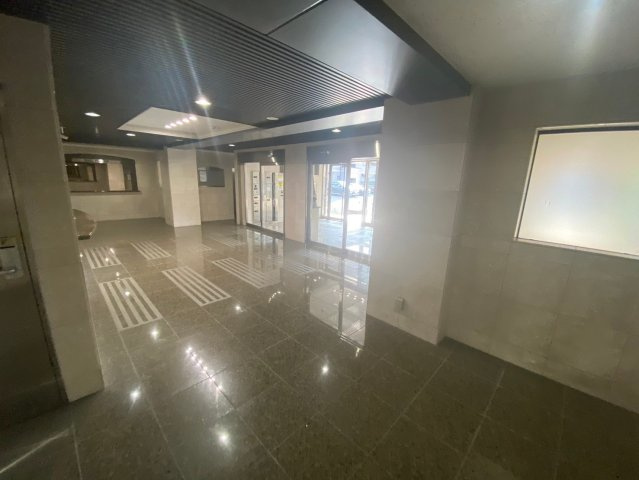 グランピーノ妙典のロビー