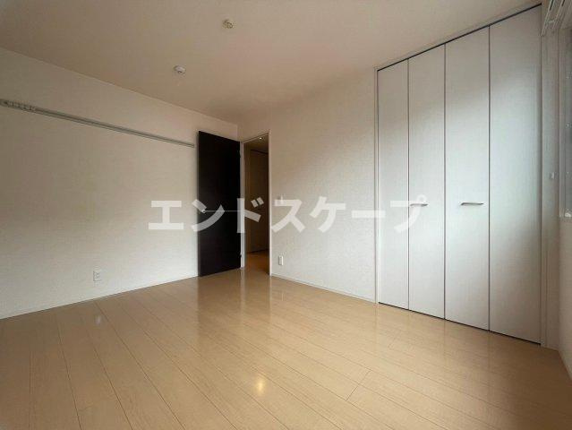 ロイヤルガーデン藤川の洋室|高崎、前橋、伊勢崎エリアのお部屋探しはエンドスケープまで！お客様の理想お聞かせ下さい♪