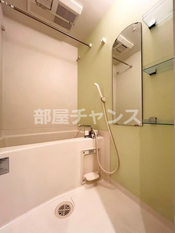 プレサンスSAKAE白川公園の浴室