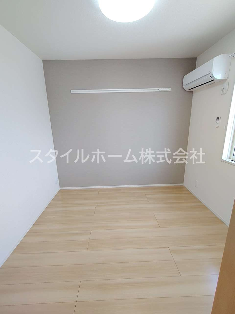 リシュドールＢの内装|別部屋写真です。