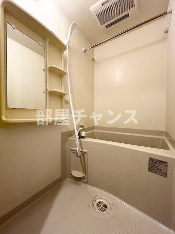 プレサンス鶴舞公園ウィズの浴室