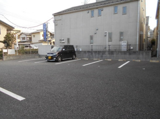 【駐車場】 | エトワール松戸A | 駐車場