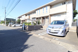 【駐車場】 | フェリエ | 駐車場