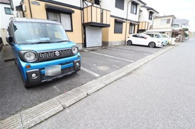 【駐車場】 | シャトルアイ Ⅱ | 駐車場