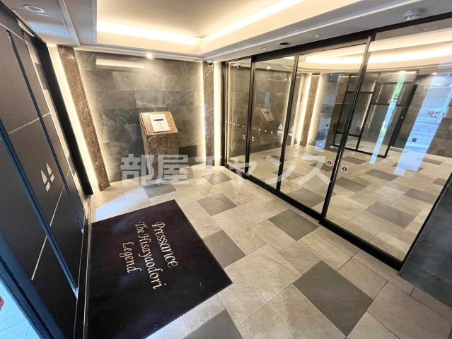 プレサンスTHE久屋大通レジェンドのエントランス