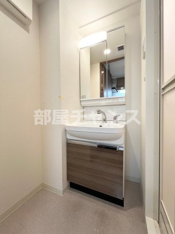 プレサンスTHE久屋大通レジェンドの洗面所