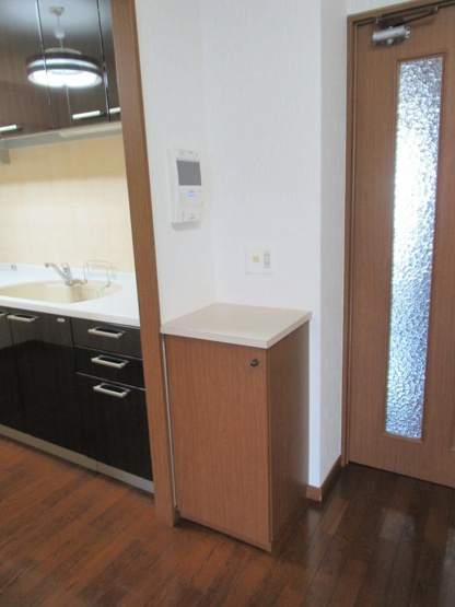 【セキュリティ】 | モントーレ福間シティ | TVモニタ付ドアホンで安心・安全にお過ごしいただけます