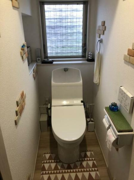 岩出市西安上　中古戸建のトイレ
