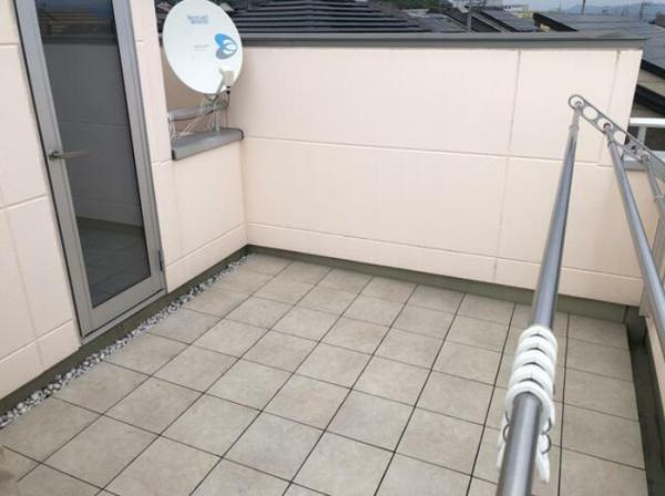 岩出市西安上　中古戸建のバルコニー