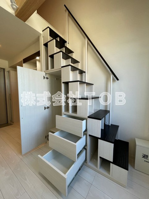 【収納】 | ハーモニーテラス上高井戸Ⅳ | 豊富な階段下収納