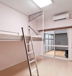 LA・CREA河原町今出川の居間・リビング