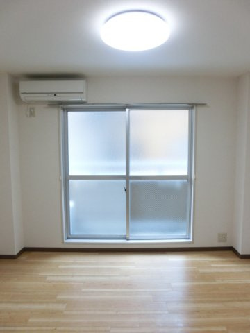 ユニティハイツ喜多の居間・リビング