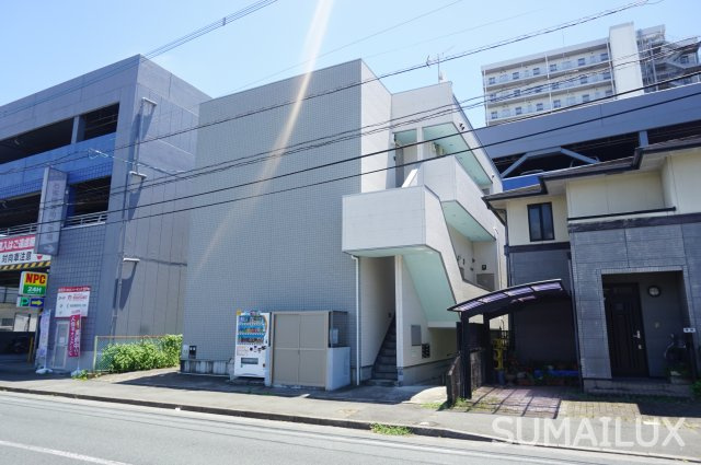 CRASTINE南熊本の外観
