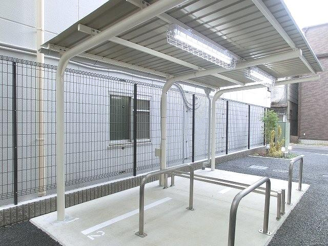 ParkAxis東上野の設備|パークアクシス東上野のバイク置場です