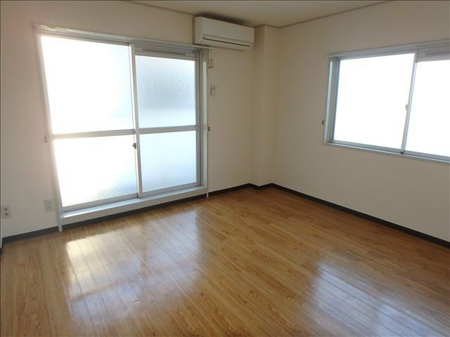 シェ・モア平針の寝室