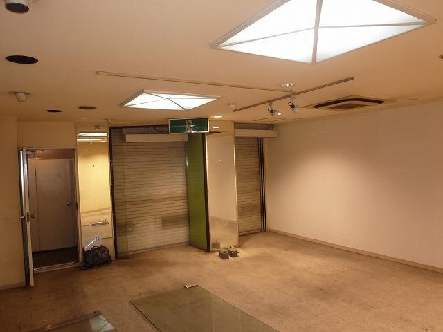 本町通 サンアベニューのその他