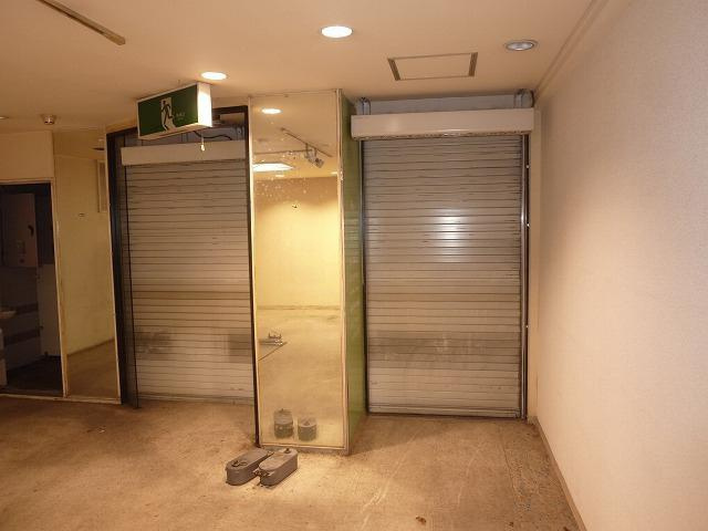 本町通 サンアベニューの居間・リビング