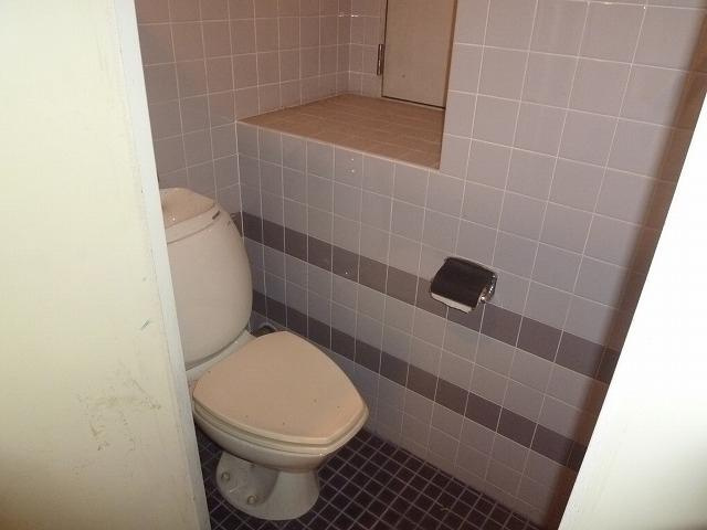 本町通 サンアベニューのトイレ