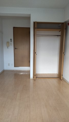 エクセレント御所西の内装