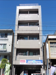 グランタック御所西の外観
