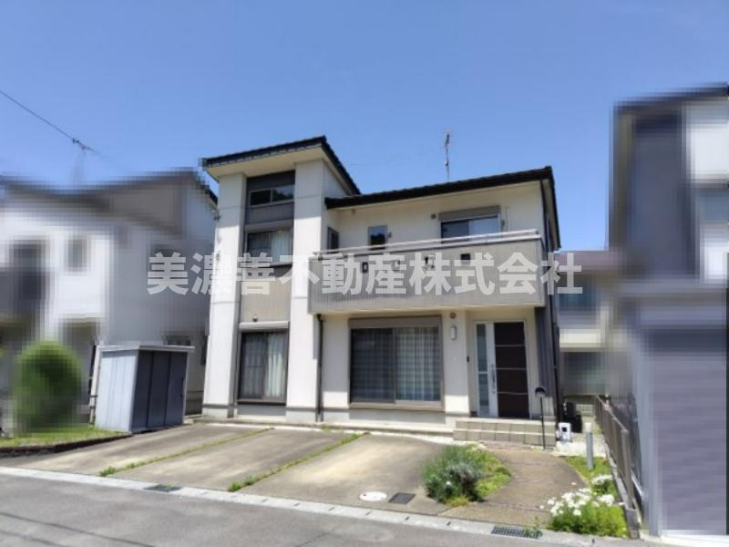 ６３３２５　岐阜市岩崎中古戸建て