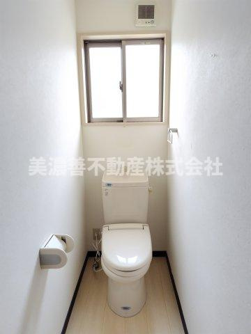 ６３３２５　岐阜市岩崎中古戸建のトイレ