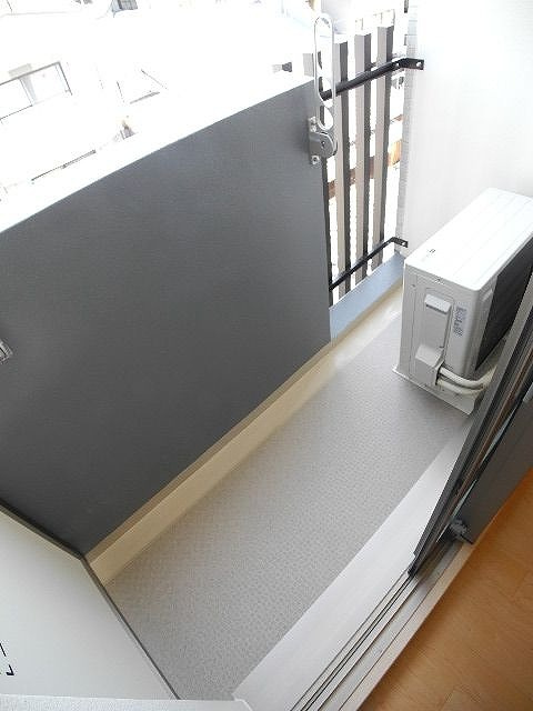 ペルージュ油小路のバルコニー