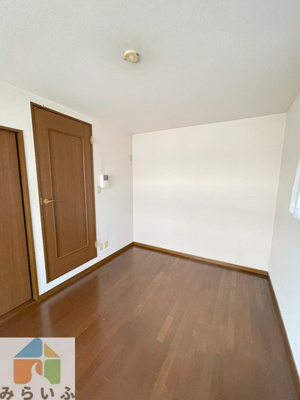 【居間・リビング】 | ベネッセ高見