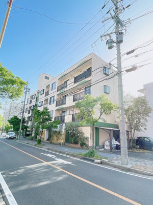 【外観】 | ベネッセ高見