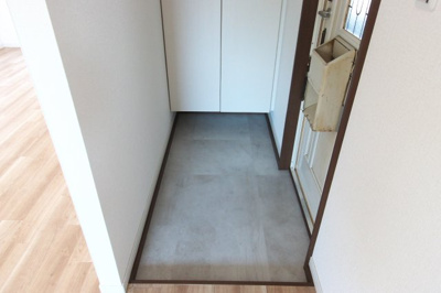 【玄関】 | セジュール岡本