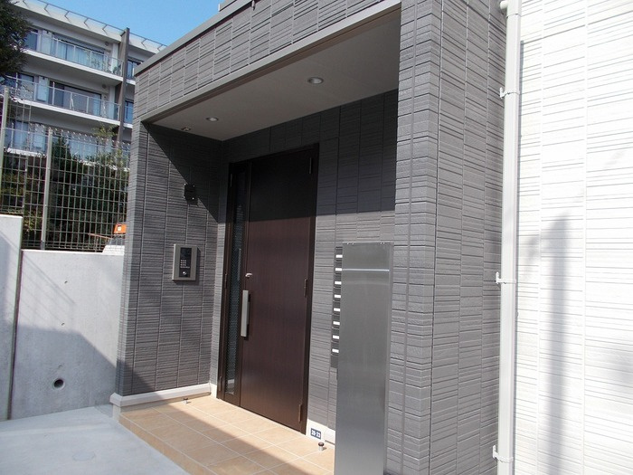 【エントランス】SIGNATURE 05 片倉レジデンス 