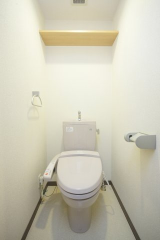 フレッセ新田辺のトイレ