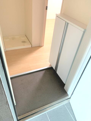 【玄関】 | ｒａｐａ千葉椿森