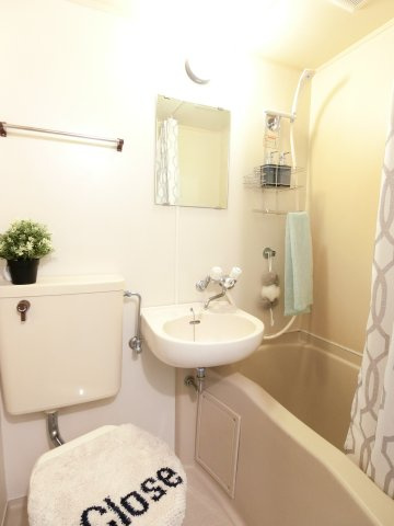 ヤングプラザの浴室|モデルルーム