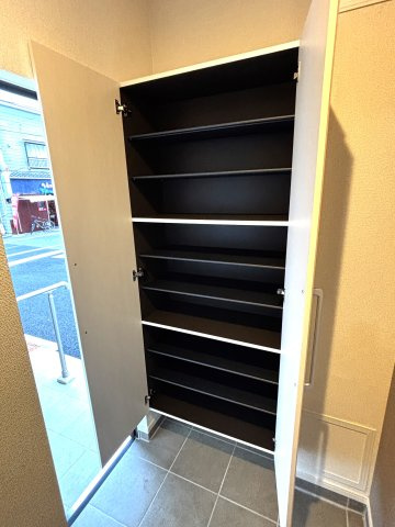 フォンターナ・アリアのその他