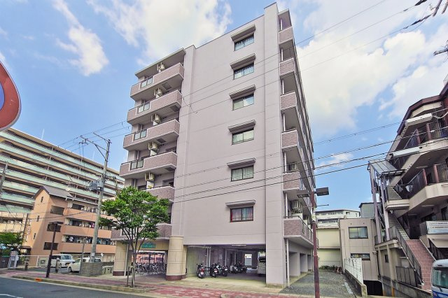 グランディール京田辺の外観