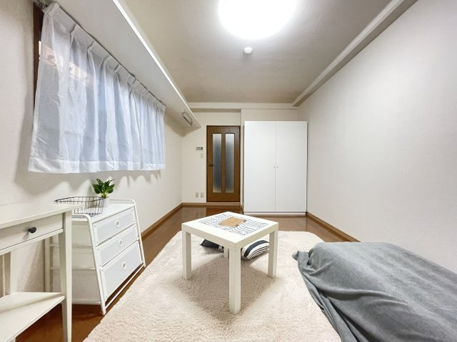 グランディール京田辺の居間・リビング