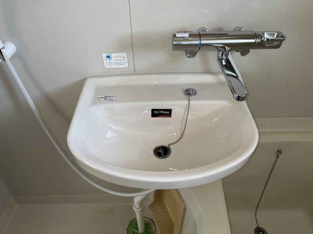 ファミーユ金澤の洗面所