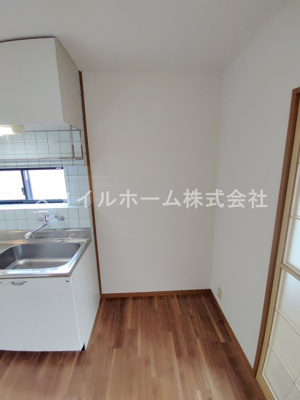 【設備】 | ヴェルデ・ジャルディーノA | 別部屋写真です。