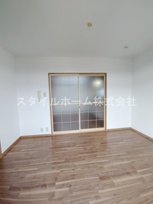 【内装】 | ヴェルデ・ジャルディーノA | 別部屋写真です。