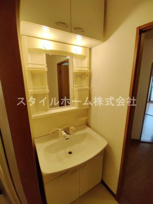 【洗面所】 | ヴェルデ・ジャルディーノA | 別部屋写真です。