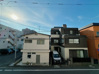 【展望】 | お隣り同士の距離が充分にあるので、雨の日でもお部屋が暗くなりづらいです。