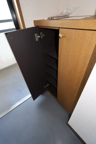 クレスト本町の収納