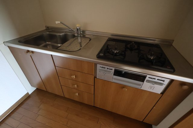 クレスト本町のキッチン