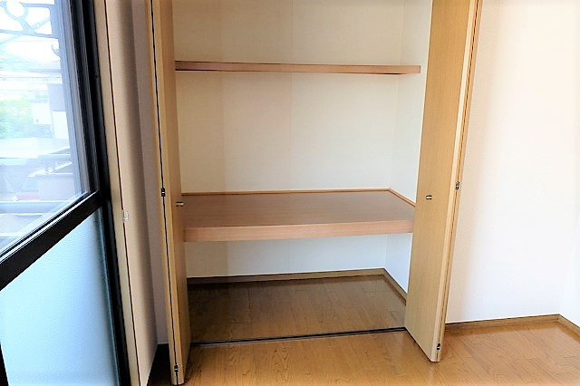 チェストKⅠの収納|※別部屋のイメージ写真です。