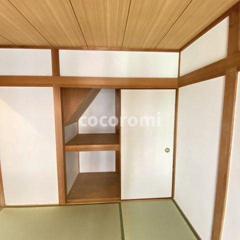 藤阪元町3丁目戸建の収納