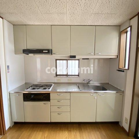 藤阪元町3丁目戸建のキッチン